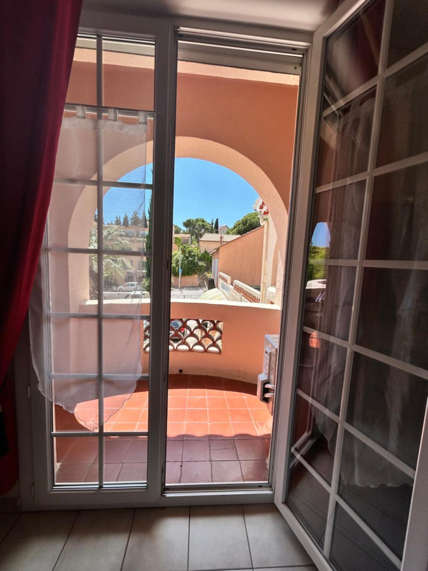 Appart T1 centre BANDOL dans Résidence de charme Exterior foto